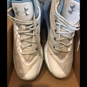 Curry 3 basketball shoes